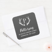 Rustic Antler Monogram Rücksendeadresse Quadratischer Aufkleber (Umschlag)