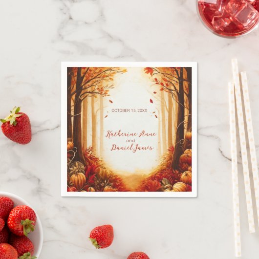 Rustic Autumn Forest Pumpkin Wedding Serviette (Beispiel)