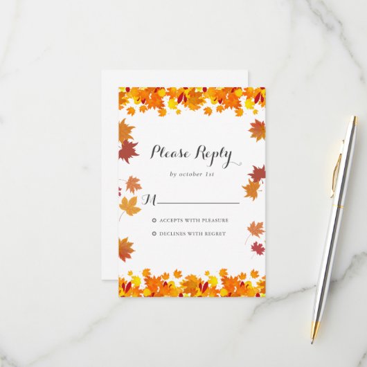 Rustic Autumn Leaves Wedding RSVP Card Karte (Vorderseite/Rückseite Beispiel)