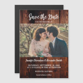 Rustic barn wood photo magnetic Save the Date Magnetkarte (Vorne/Hinten)