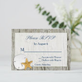 Rustic Beach Driftwood Sand Dollar Wedding RSVP Karte (Stehend Vorderseite)