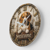 Rustic Beagle Welcome Farmhouse Große Wanduhr (Winkel)