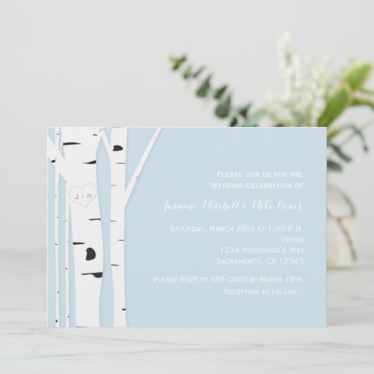 Rustic Birch Tree Herz Blue Wedding Einladung (Stehend Vorderseite)