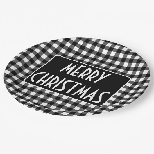 Rustic Black & White Buffalo Plaid Merry Christmas Pappteller (Schrägansicht)