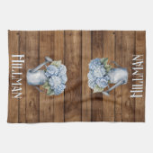 Rustic Blue Hydrangea Watering kann Personalisiert Geschirrtuch (Horizontal)