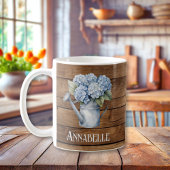 Rustic Blue Hydrangea Watering kann Personalisiert Kaffeetasse