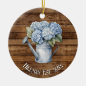 Rustic Blue Hydrangea Watering kann Personalisiert Keramik Ornament (Vorne)