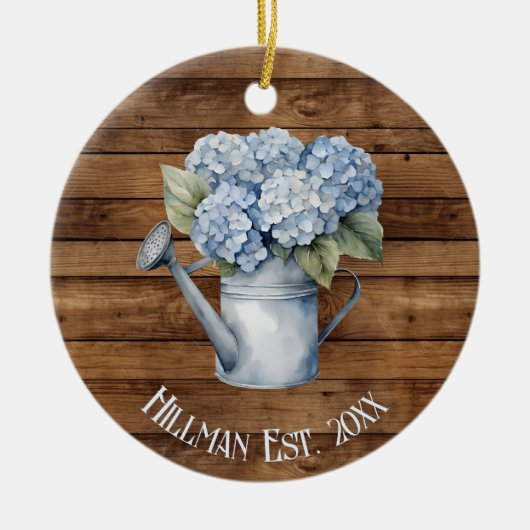 Rustic Blue Hydrangea Watering kann Personalisiert Keramik Ornament (Vorne)