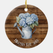 Rustic Blue Hydrangea Watering kann Personalisiert Keramik Ornament (Hinten)