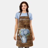 Rustic Blue Hydrangea Watering kann Personalisiert Schürze (Getragen)