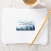 Rustic Blue Pine Forest Outdoor Wedding Adresse Adressaufkleber (Insitu)
