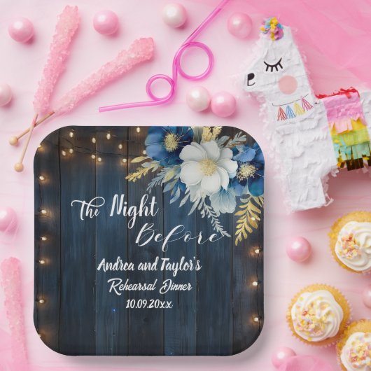 Rustic Blue Wood White Floral Probe Dinner Pappteller (Party)