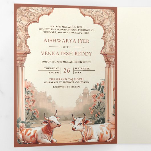 Rustic Boho Earthy Floral Indian Cow Wedding Dreifach Gefaltete Einladung (Innen Erste Seite)