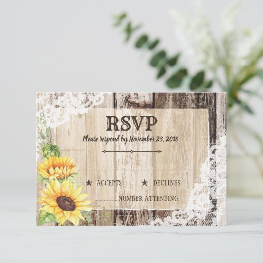 Rustic Boho Sunflowers Wood RSVP Card (Stehend Vorderseite)