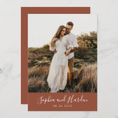 Rustic Boho Terracotta Monogram Foto Wedding Einladung (Vorne/Hinten)