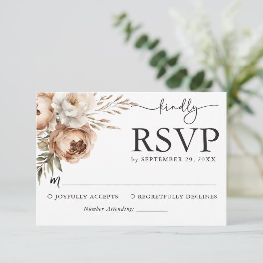 Rustic Boho Wedding RSVP Card mit Pampas & Peony (Stehend Vorderseite)