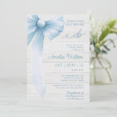 Rustic Bow Something Blue Bridal Shower Einladung (Stehend Vorderseite)
