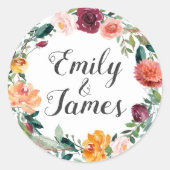 Rustic Burgundy Blumenkraut-Monogramm Runder Aufkleber (Vorderseite)