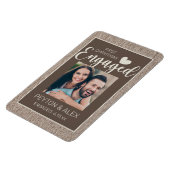Rustic Burlap Brown 1. Weihnachtsfeiertag Verlobte Magnet (Linke Seite)