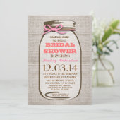 Rustic Burlap Mason Jar Brautparty Einladung (Stehend Vorderseite)