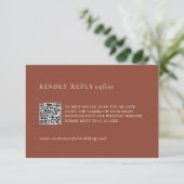 Rustic Copper QR Code Editorial Modern Wedding RSVP Karte (Stehend Vorderseite)