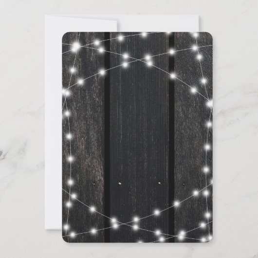 Rustic country barn wood string lights wedding einladung (Rückseite)
