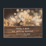 Rustic Country Bokeh Lights Rett Datum Postkarte<br><div class="desc">Rustikales Land Bokeh Lichter Rett Datum Postkarte. Anpassen mit jedem Text.</div>