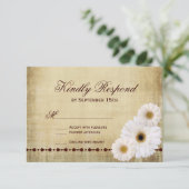 Rustic Country Daisies Vintage Wedding RSVP Cards (Stehend Vorderseite)