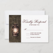 Rustic Country Lantern Barn Wood Wedding RSVP Card (Vorderseite)