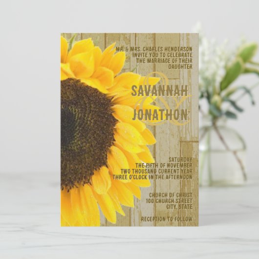 Rustic Coutry Chic Barn Wood Sunflower Wedding Einladung (Stehend Vorderseite)
