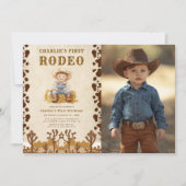 Rustic Cowboy First Rodeo 1. Geburtstag Foto Einladung (Vorderseite)