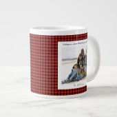 Rustic Cute Red Plaid Monogram 2 Photo Christmas Jumbo-Tasse (Vorderseite Rechts)