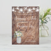 Rustic Daisy Floral Mason Jar Country Wedding Einladung (Stehend Vorderseite)