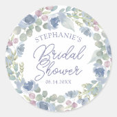 Rustic Dusty Blue Floral Wreath Bridal Shower Runder Aufkleber (Vorderseite)