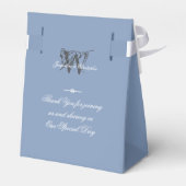 Rustic Dusty Blue Simple Chic Monogram Wedding Geschenkschachtel (Rückseite)
