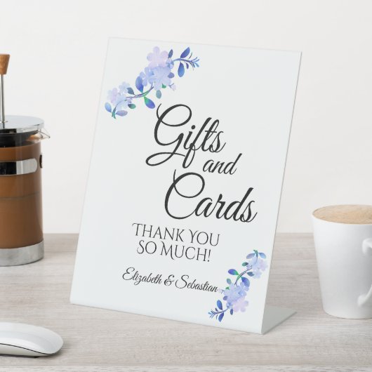 rustic dusty blue watercolor-style flower & leaves sockelschild (In SItu)