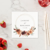 Rustic Earth & Champagne Florals Name Serviette (Beispiel)