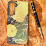 Rustic Fall Aspen Blätter Fotografie individuell Samsung Galaxy Hülle<br><div class="desc">Dieses nah-up Natur-Foto teilt sich fallen Farbe Quaking Aspen Baum Blätter. Personalisieren Sie den Text, entfernen Sie den Text oder bearbeiten Sie ihn mithilfe des Entwurfstools, um einen von Ihnen bevorzugten Schriftart auszuwählen. Sie können dieses Design, wo es angemessen ist, auch zu einer der anderen Handy-Gehäusemarken hinzufügen, die im TRANSFER-Scroll-Bar...</div>