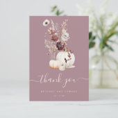 Rustic Fall Floral Pumpkin Hochzeit Dankeskarte (Stehend Vorderseite)