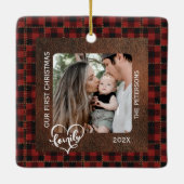 Rustic Farmhouse Leather & Plaid Christmas Family Keramikornament (Rückseite)