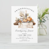Rustic Friendsgiving Dinner Invitation Einladung (Stehend Vorderseite)