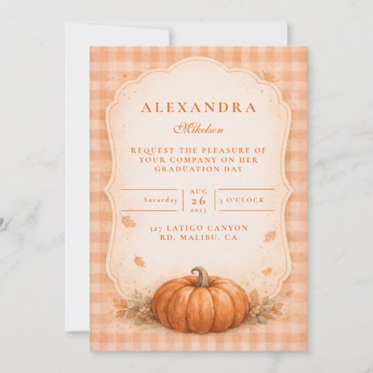 Rustic Gingham Pumpkin Fall Graduation Einladung (Vorderseite)