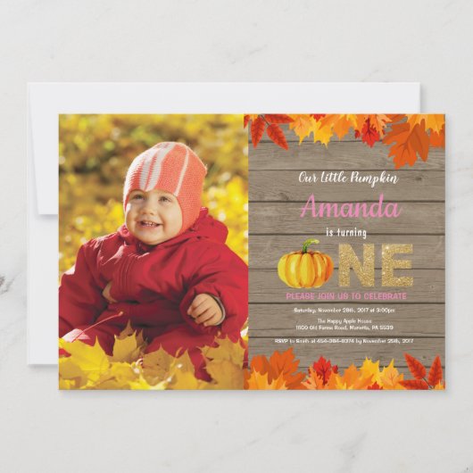 Rustic Girl Pumpkin Fall Geburtstag Einladung Gold (Vorderseite)