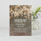 Rustic Gold Glitzer Lights Wood Graduation Party Einladung (Stehend Vorderseite)