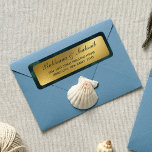Rustic Gold Gradient Emerald Green Rücksendeadress<br><div class="desc">Entdecken Sie Ihre Eleganz mit diesem faszinierenden Retourenlabel. Eine reiche smaragdgrüne Grenze schafft eine kühne und luxuriöse Aussage. Innerhalb der Grenze nimmt ein faszinierender goldener Farbverlauf die Bühne des Zentrums und fügt eine Touch der Raffinesse hinzu. Personalisieren Sie dieses Label mit den Namen der Braut und des Bräutigams und Ihrer...</div>