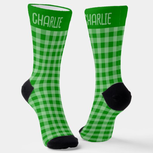 Rustic Green Plaid Custom Name on Gingham Pattern Socken (Gewinkelt)