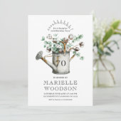 Rustic Greenery Überraschung 70. Geburtstagsparty Einladung (Stehend Vorderseite)