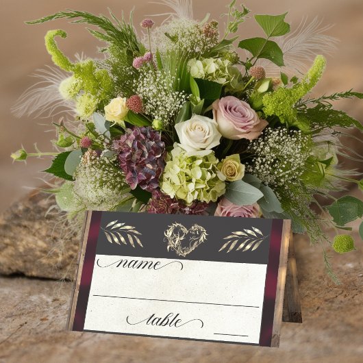 Rustic Heart & Monogram - Burgunderrot Platzkarte