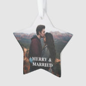 Rustic Holly Pine Newlyweds Meilenstein Custom Fot Ornament (Vorderseite)