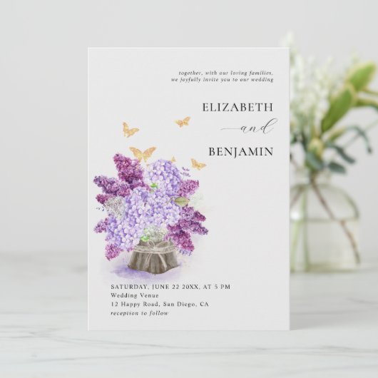 Rustic Hydrangea Lilac Butterfly Gold Chic Wedding Einladung (Stehend Vorderseite)
